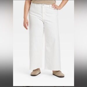 Universal Threads wide leg white pants